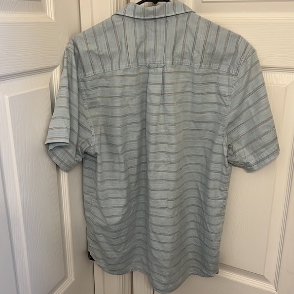 Tommy Bahama short sleeve button down print shirt - Picture 2 of 8